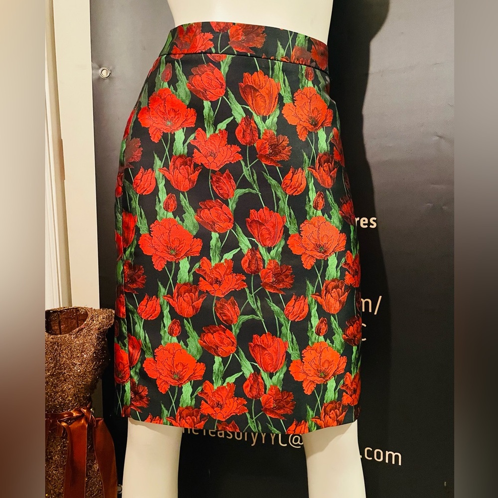 Icone brand poppy skirt sz M 6